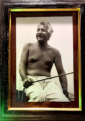 The genius all happy and relaxed on a sailing trip. Although Einstein could not swim, he refused to wear a life jacket.