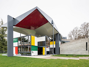 02A+A+Pavillon+Le+Corbusier+ISU4604+Final+1200X800